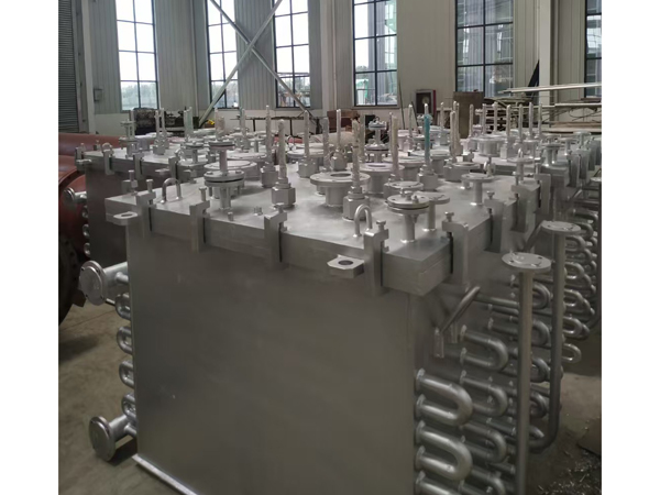 電解氟氣成套設(shè)備電解槽